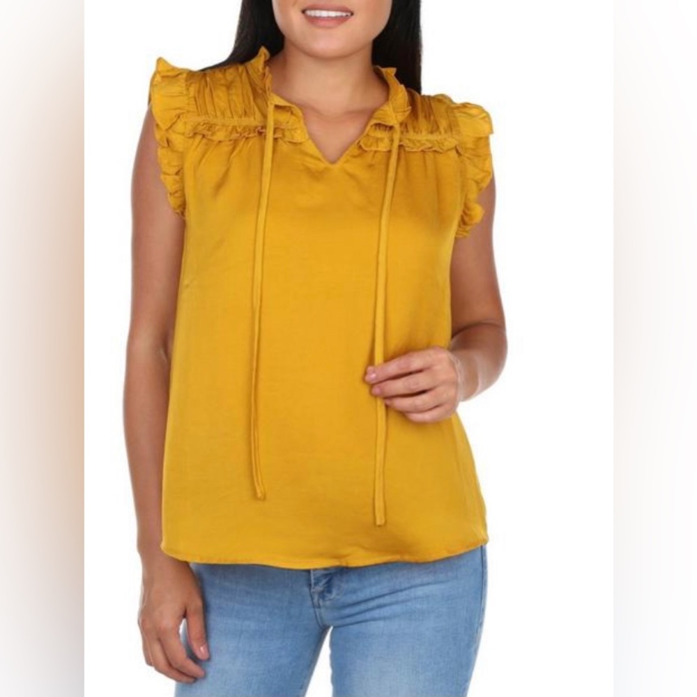 Sleeveless gold/yellow blouse, tie front